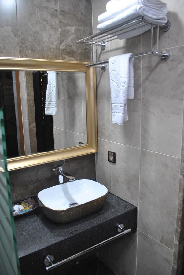 Отель Manor Hotel Баку