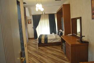 Отель Manor Hotel Баку Двухместный номер Делюкс с 1 кроватью-1