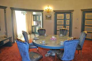Отель Manor Hotel Баку Апартаменты с 3 спальнями-8